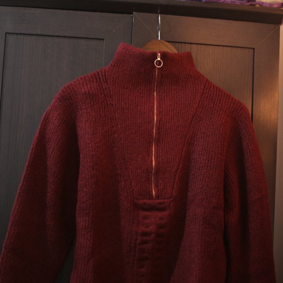 NWOT Long Sleeve Burgundy Sweater With Front Zipper. - Picture 2 of 8